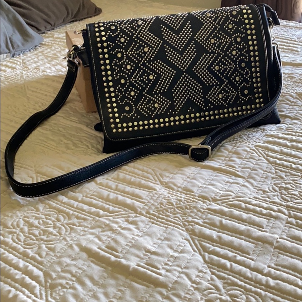 Blazin Roxx black purse